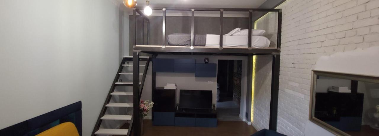 Apartament Antresola Drzewna Apartment Zielona Gora  Exterior photo